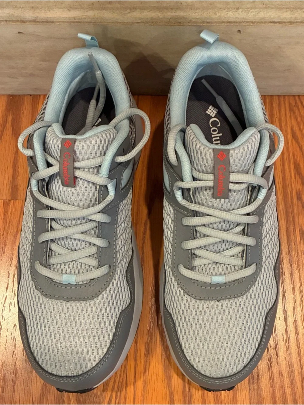 Columbia Women’s Waterproof Trail Sneakers Gray Red Mesh Hiking Shoes Size 8.5 - Picture 2 of 11